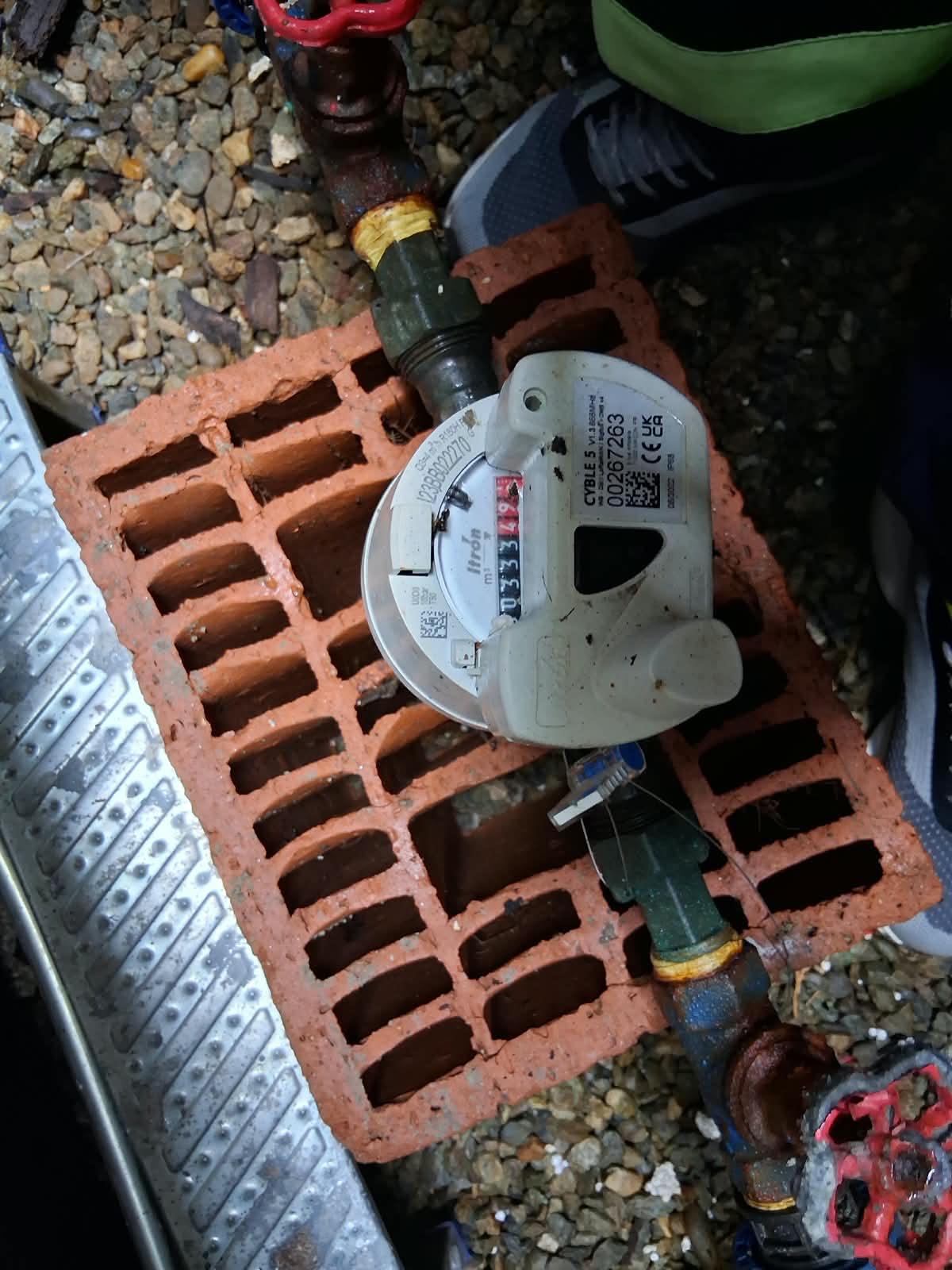 APAREGIO GORJ CONTINUĂ VERIFICĂRILE ÎN TEREN: BRANȘAMENTE, CONTOARE ȘI CONSUMURI SUB CONTROL